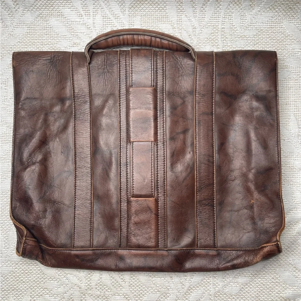 Artisan vintage distressed